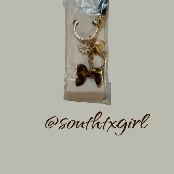 Gold Tone Keychain or Bag Charm – Assorted Styles | NEW – $14 EACH - Picture 4 of 6